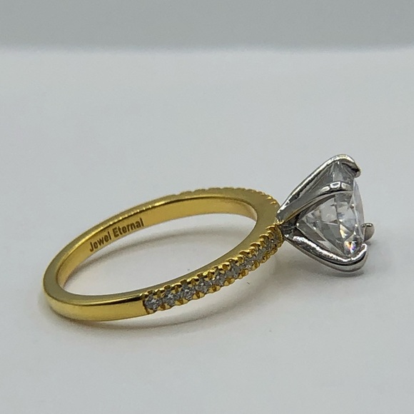 3ct D, VVS1 Brilliant Round Moissanite Pave Ring - Picture 6 of 14